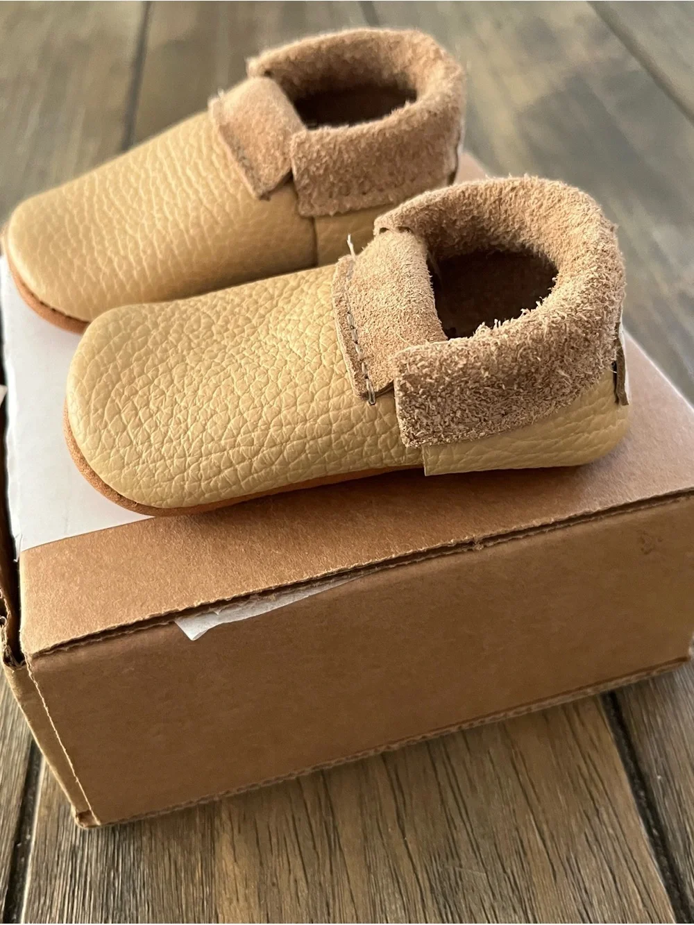 Duchess & Fox Infant Size 1 Tan Leather Moccasins *NEW
